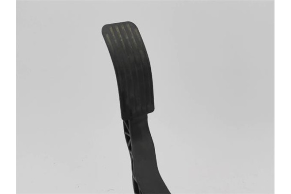Recambio de pedal embrague para peugeot 2008 1.2 access referencia OEM IAM 2127EJ  
