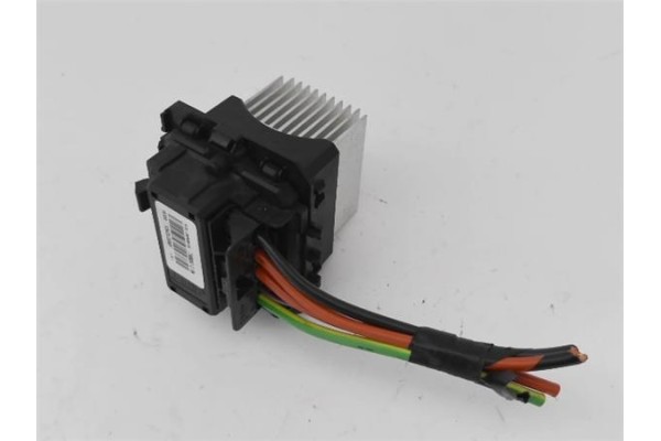 Recambio de resistencia calefaccion para peugeot 2008 1.2 access referencia OEM IAM VLCL29PWM11N  