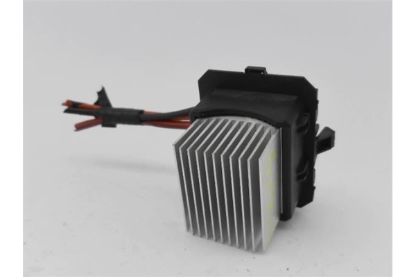 Recambio de resistencia calefaccion para peugeot 2008 1.2 access referencia OEM IAM VLCL29PWM11N  