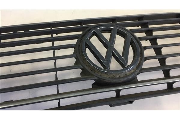 Recambio de rejilla capo para volkswagen polo classic (86c, 80) 1.3 referencia OEM IAM 867853653  