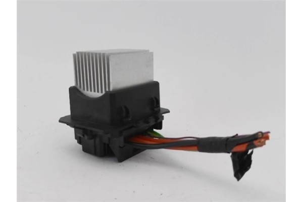 Recambio de resistencia calefaccion para peugeot 2008 1.2 access referencia OEM IAM VLCL29PWM11N  