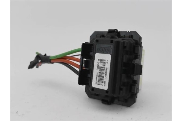 Recambio de resistencia calefaccion para peugeot 2008 1.2 access referencia OEM IAM VLCL29PWM11N  