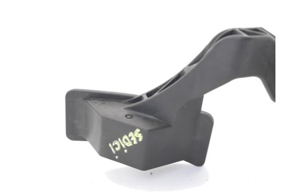 Recambio de potenciometro pedal gas para fiat sedici (189) 1.9 jtd 8v 120 emotion referencia OEM IAM 71768378 4940079J90 