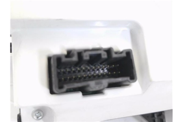 Recambio de mandos calefaccion / a.a. para mazda cx-7 er 2.2 active referencia OEM IAM K1900EH64  