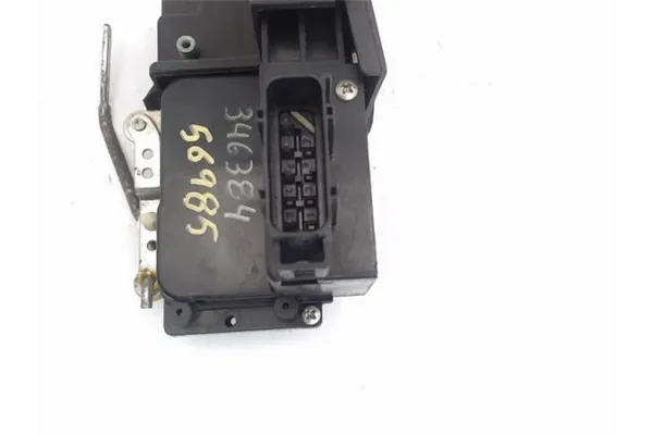 Recambio de cierre electromagnetico trasero derecho para ford fusion (cbk) 1.4 tdci referencia OEM IAM 1372483  