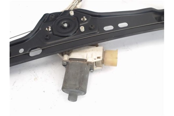 Recambio de mecanismo elevalunas delantero derecho para bmw serie 3 touring (e91) 320d referencia OEM IAM 6927023 996625101 