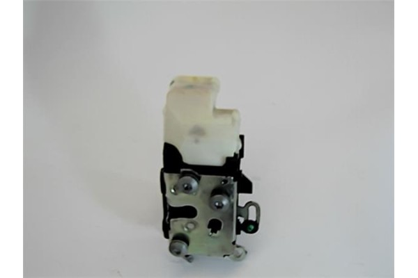 Recambio de cierre electromagnetico delantero izquierdo para alfa romeo 147 (190) 1.9 jtd distinctive referencia OEM IAM BP52587