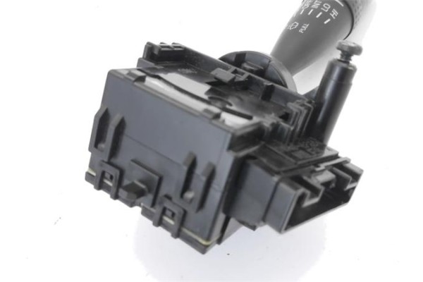 Recambio de mando limpiaparabrisas para fiat sedici (189) 1.9 jtd 8v 120 emotion referencia OEM IAM 71750104  
