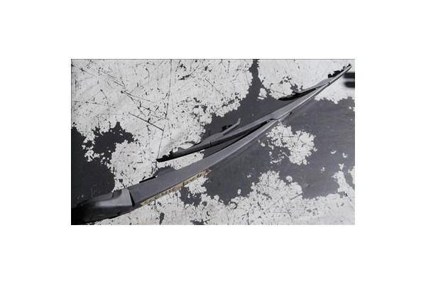 Recambio de brazo limpiaparabrisas trasero para renault scenic i (ja...) 1.9 dci rx4 referencia OEM IAM   
