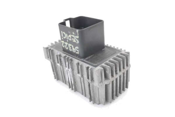 Recambio de caja reles para fiat sedici (189) 1.9 jtd 8v 120 emotion referencia OEM IAM 71746828  