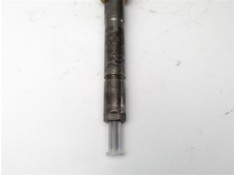 Recambio de inyector para mazda 3 berlina (bk) 1.6 di turbo referencia OEM IAM 0445110259  