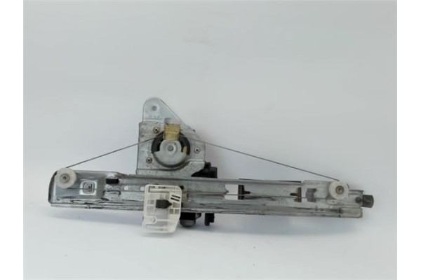 Recambio de mecanismo elevalunas trasero derecho para renault megane ii berlina 3p referencia OEM IAM 8200028068  8201010921 , R