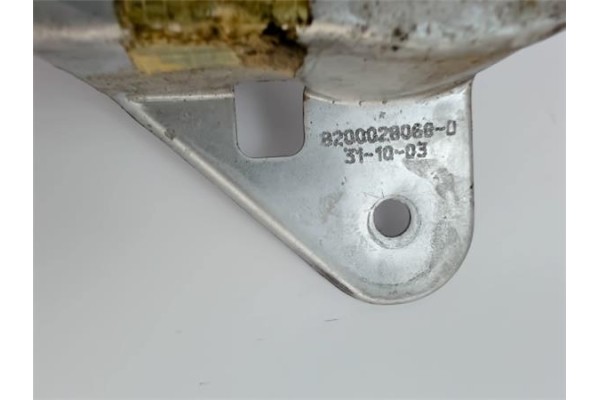 Recambio de mecanismo elevalunas trasero derecho para renault megane ii berlina 3p referencia OEM IAM 8200028068  8201010921 , R