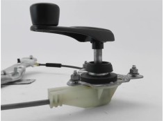 Recambio de elevalunas manual trasero izquierdo para peugeot 2008 1.2 access referencia OEM IAM 9673153980  