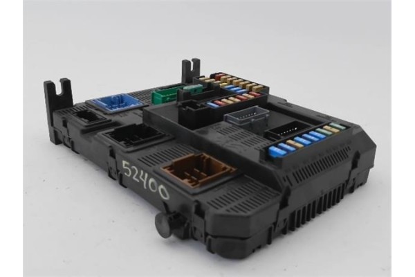 Recambio de caja fusibles/rele para peugeot 2008 1.2 access referencia OEM IAM 9819850080 1617304880 
