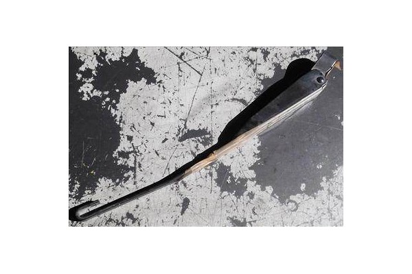 Recambio de brazo limpiaparabrisas trasero para peugeot 106 (s2) 1.5 d referencia OEM IAM   
