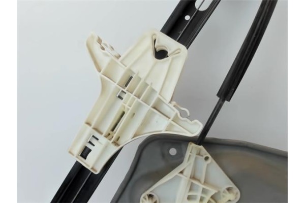 Recambio de mecanismo elevalunas trasero derecho para volkswagen golf v (1k1) 1.6 highline bluemotion referencia OEM IAM 5M08374