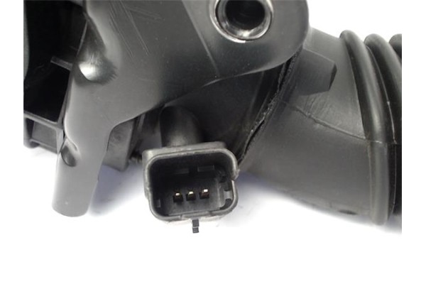 Recambio de caudalimetro para mazda 3 berlina (bk) 1.6 di turbo referencia OEM IAM 9650010780 72834204 