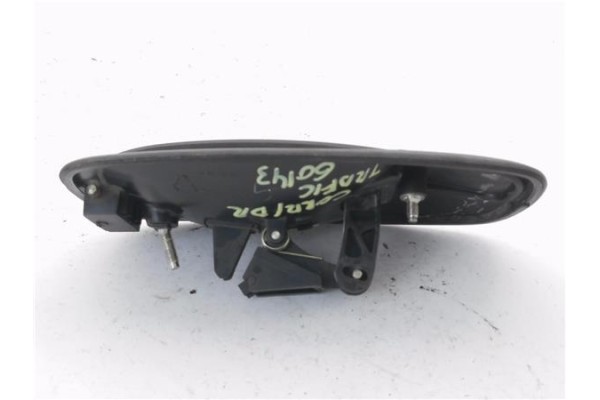 Recambio de maneta exterior puerta corredera derecha para renault trafic ii furgón (fl) 1.9 dci 100 (fl0c) referencia OEM IAM 82