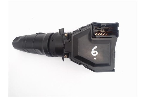 Recambio de mando de luces para nissan terrano ii (r20) referencia OEM IAM 25260AV770  