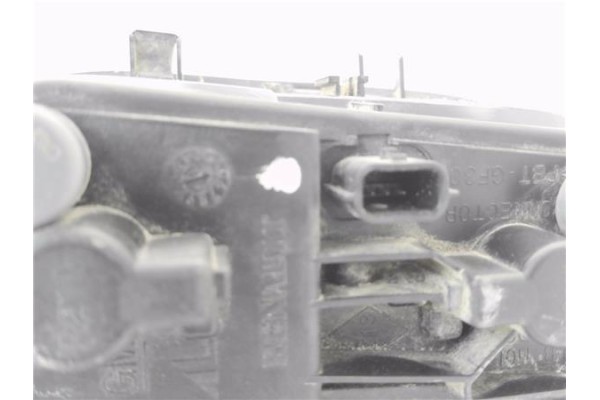 Recambio de piloto defensa trasero izquierdo para renault trafic ii furgón (fl) 1.9 dci 100 (fl0c) referencia OEM IAM 7701479309