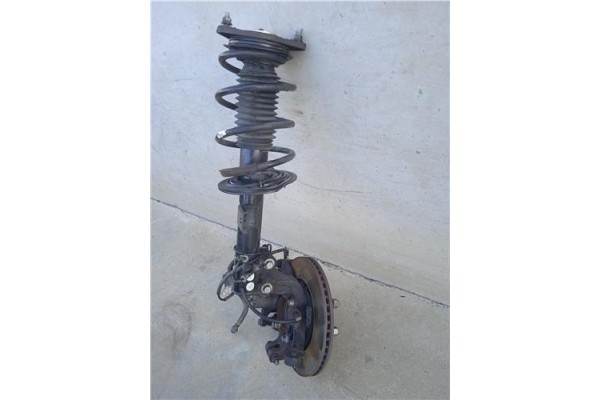 Recambio de mangueta delantero derecha para kia ceed (jd) 1.4 concept referencia OEM IAM 51716A6000  