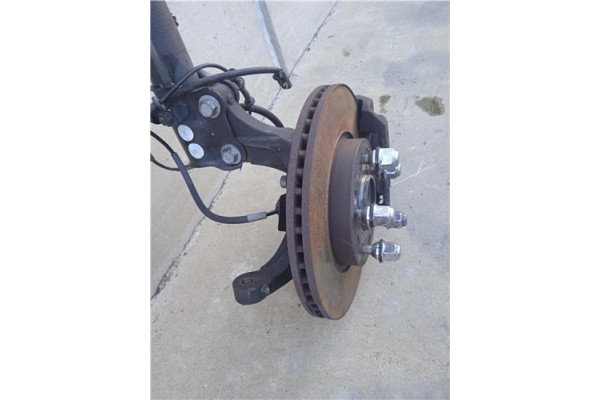 Recambio de mangueta delantero derecha para kia ceed (jd) 1.4 concept referencia OEM IAM 51716A6000  