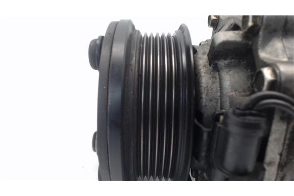 Recambio de compresor aire acond. para ford focus berlina (cak) 1.8 ghia referencia OEM IAM YS4H19D629AD  