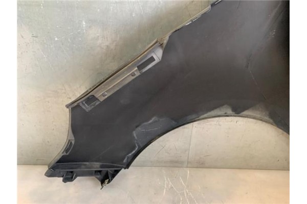 Recambio de aleta delantero derecha para renault grand scénic iii (jz0/1_) 1.5 dci referencia OEM IAM 631004270R  