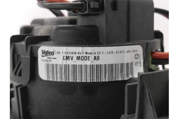 Recambio de motor calefaccion para peugeot 2008 1.2 access referencia OEM IAM 1608182080  