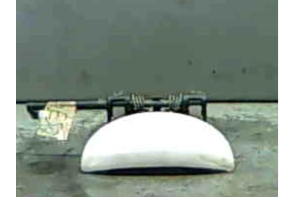 Recambio de maneta exterior delantero izquierda para peugeot 206 berlina (1998) 2.0 hdi 90 referencia OEM IAM   