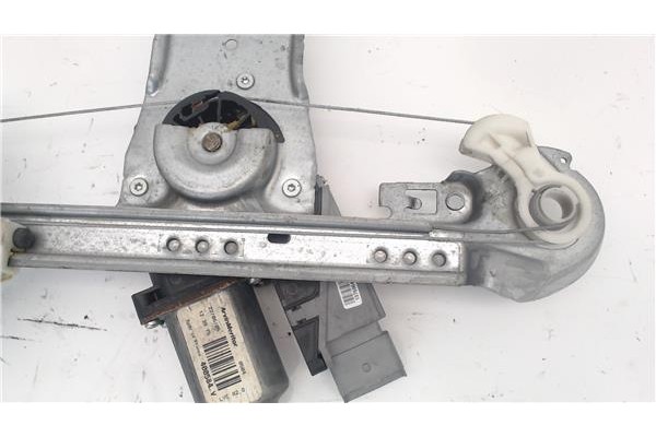 Recambio de mecanismo elevalunas trasero derecho para peugeot 307 (s1) referencia OEM IAM 400584T  