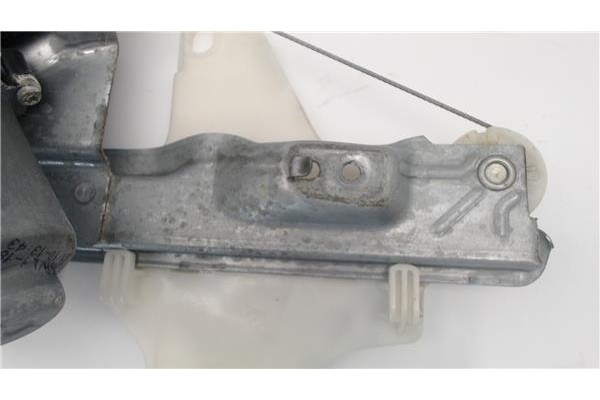 Recambio de mecanismo elevalunas trasero derecho para citroen c4 grand picasso referencia OEM IAM 135090221  