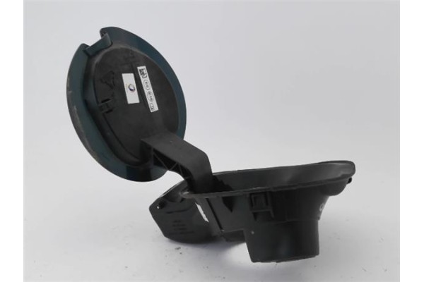 Recambio de tapa exterior combustible para peugeot 2008 1.2 access referencia OEM IAM 9818384480  