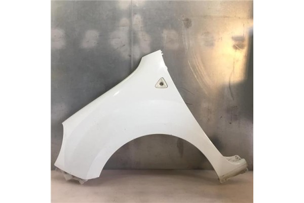 Recambio de aleta delantero izquierda para renault kangoo ii (f/kw0) 1.5 dci (kw0b) referencia OEM IAM 631011587R L04818 7701478