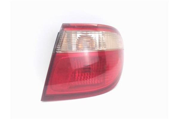 Recambio de piloto trasero derecho para nissan almera (n16/e) referencia OEM IAM   