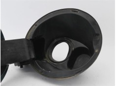 Recambio de tapa exterior combustible para peugeot 2008 1.2 access referencia OEM IAM 9818384480  