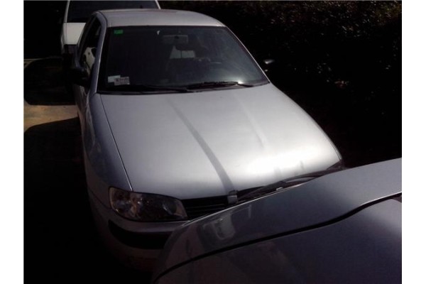 seat ibiza (6k1) del año 2001