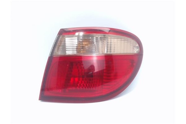 Recambio de piloto trasero derecho para nissan almera (n16/e) referencia OEM IAM   