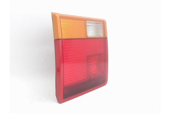 Recambio de piloto porton trasero izquierdo para ssangyong musso referencia OEM IAM 8360105202X  