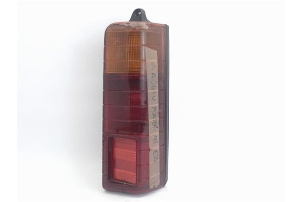 Recambio de piloto trasero derecho para piaggio (vespa) porter pick-up referencia OEM IAM   