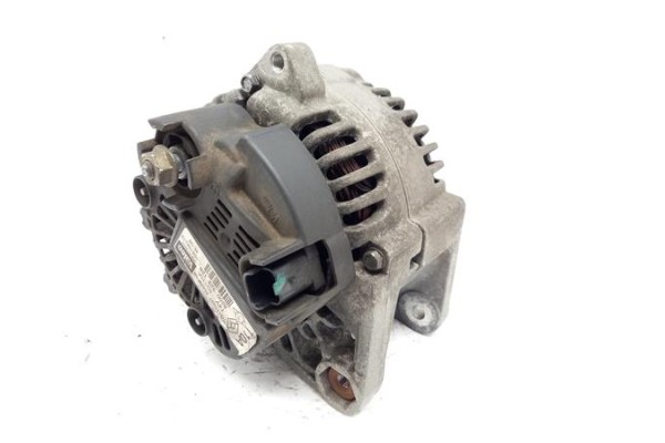 Recambio de alternador para renault megane ii (bm0/1_, cm0/1_) 1.6 16v referencia OEM IAM 8200323126 2542855B 8200667607 , RENAU
