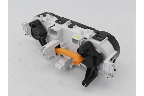Recambio de mandos climatizador para peugeot 2008 1.2 access referencia OEM IAM 9672248380  