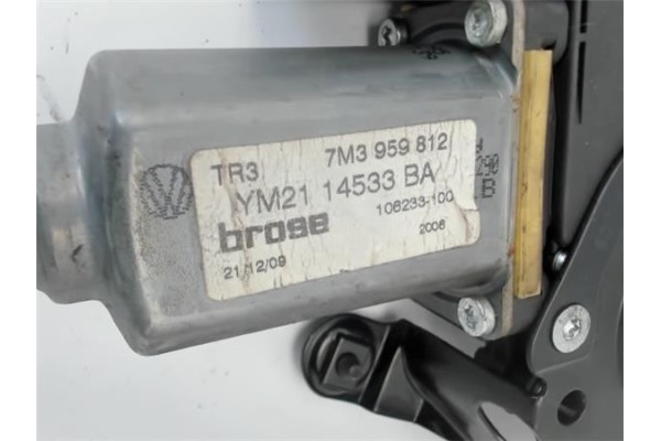 Recambio de mecanismo elevalunas trasero derecho para seat alhambra (7v9) referencia OEM IAM 7M3959812  