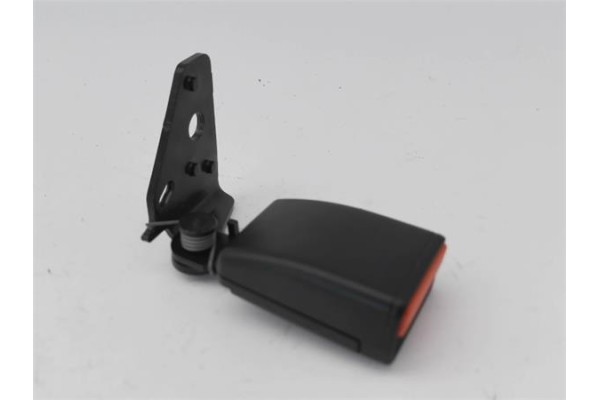 Recambio de anclaje cinturon trasero izquierdo para peugeot 2008 1.2 access referencia OEM IAM 96781664XT  