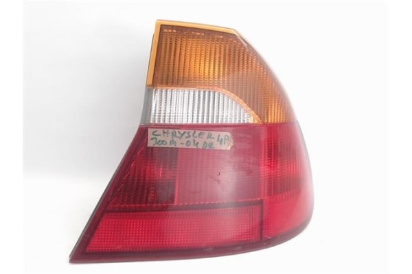 Recambio de piloto trasero derecho para chrysler 300m lr referencia OEM IAM 4574960AN  