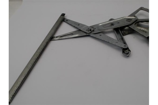 Recambio de elevalunas electrico trasero izquierdo para toyota prius (nhw20) híbrido basis referencia OEM IAM   