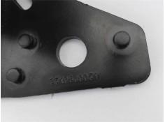 Recambio de anclaje cinturon trasero izquierdo para peugeot 2008 1.2 access referencia OEM IAM 96781664XT  