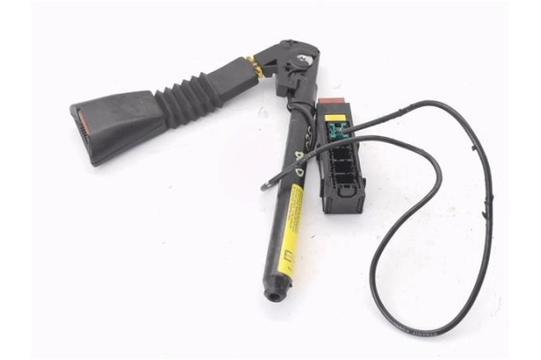 Recambio de anclaje cinturon delantero derecho para opel corsa c 1.7 dti referencia OEM IAM 197340 09114886 