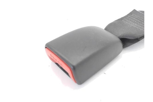 Recambio de anclaje cinturon trasero izquierdo para fiat sedici (189) 1.9 jtd 8v 120 emotion referencia OEM IAM 71768035  